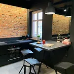 5 Star - Luxury & Comfort Apartment