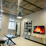 5 Star - Luxury & Comfort Apartment