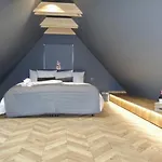 5 Star - Luxury & Comfort