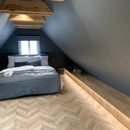 5 Star - Luxury & Comfort