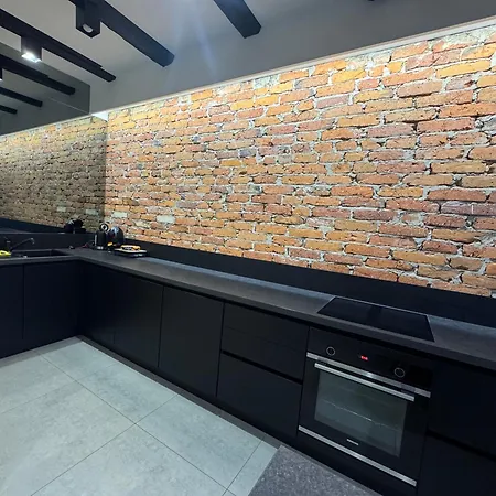 5 Star - Luxury & Comfort * イェレニャ・グーラ