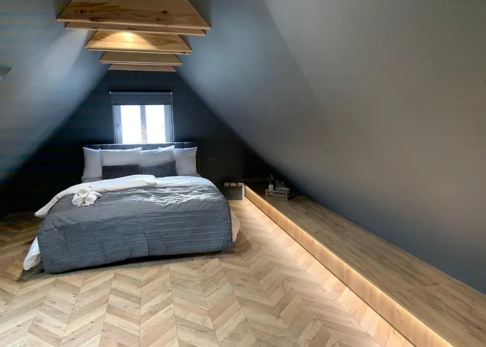 5 Star - Luxury & Comfort