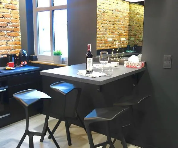 5 Star - Luxury & Comfort *